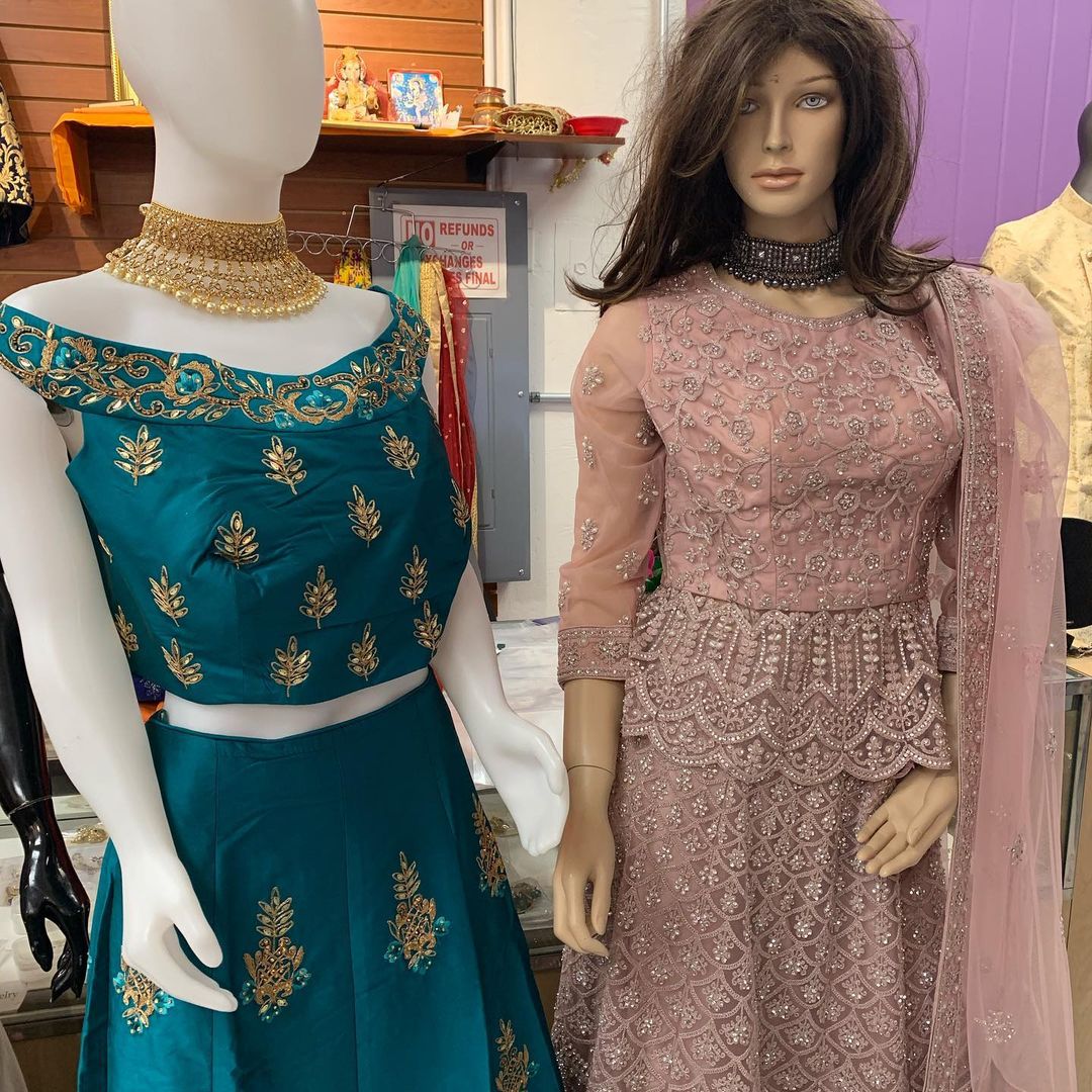 Roop Sari