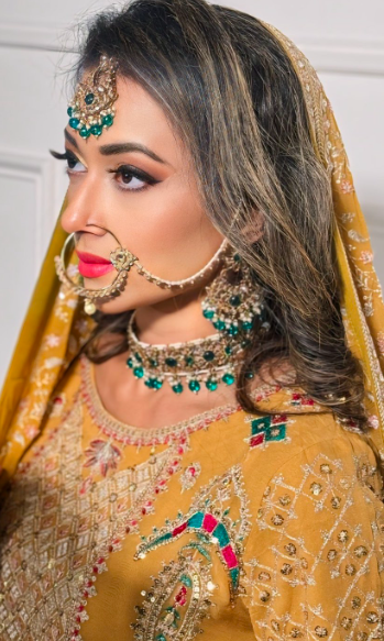 Artistry By Zurays - Hair and Makeup