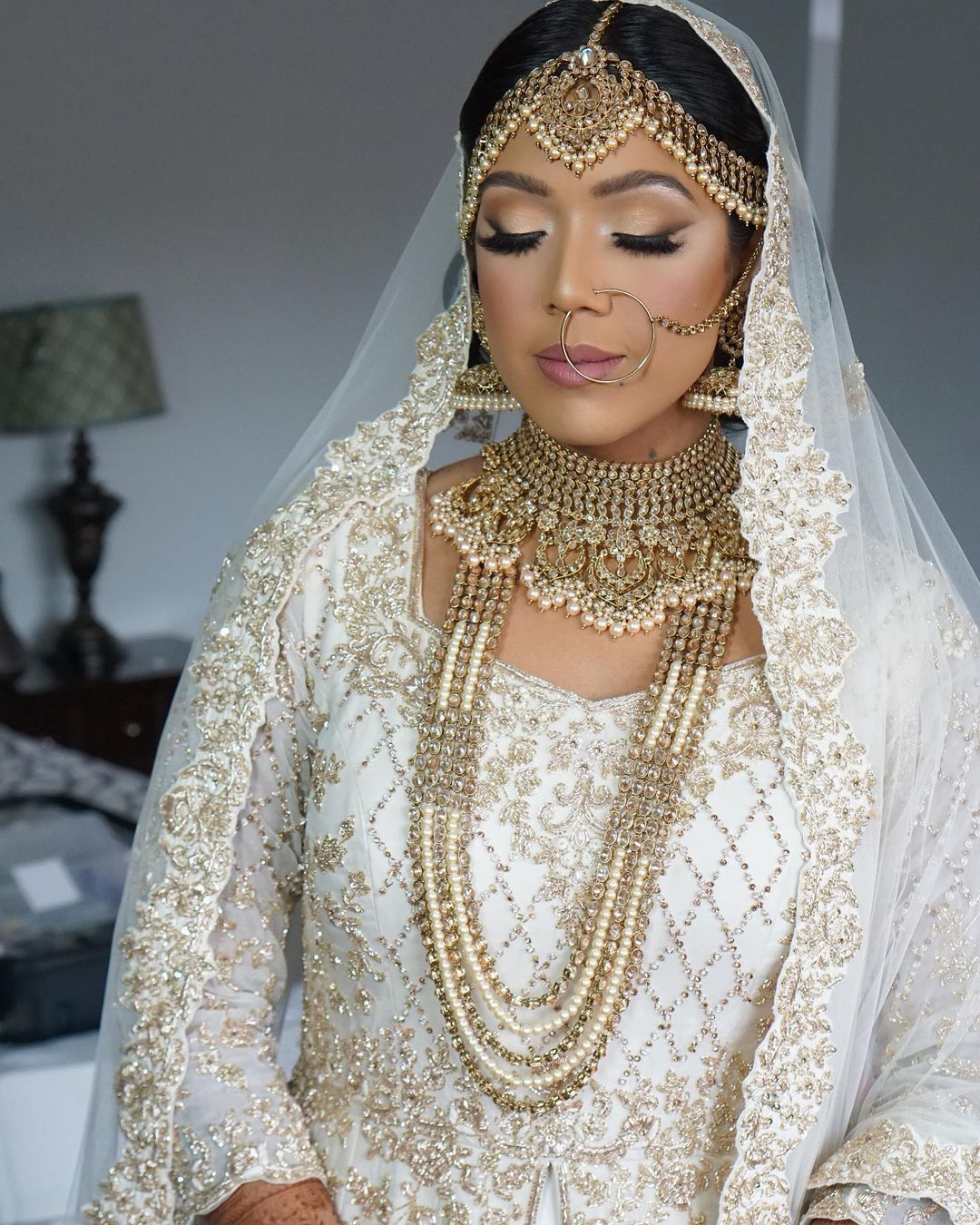 Himani Thind Artistry