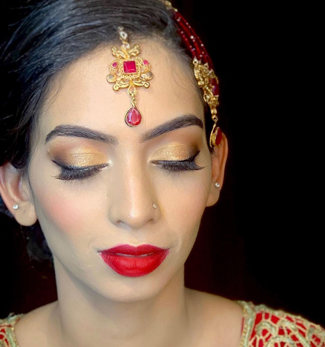 Blushworks by J - Hair and Makeup