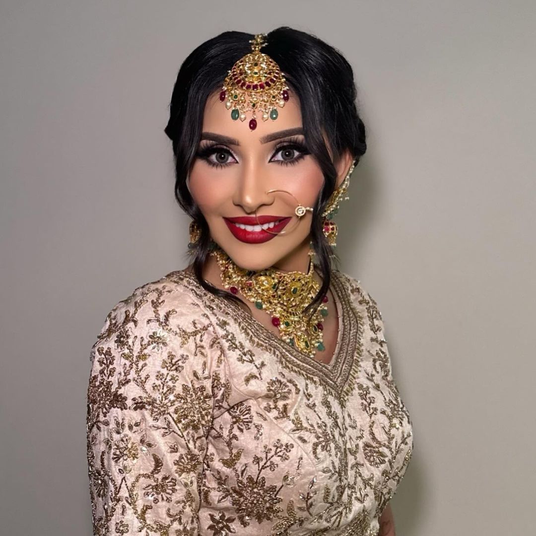 Farah With The Good Hair - Hair and Makeup