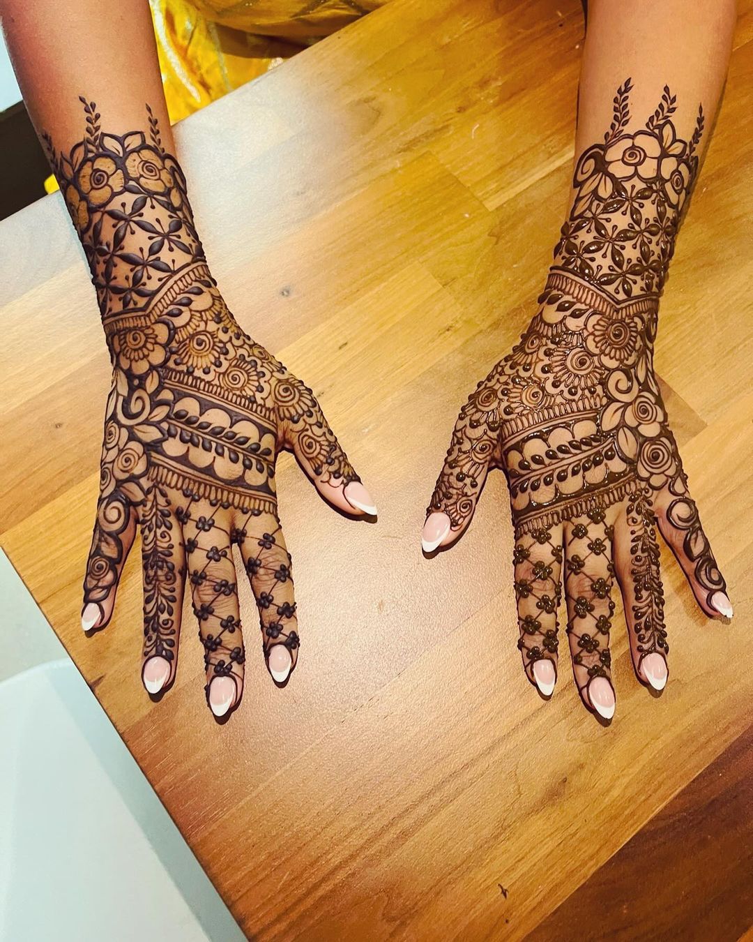 Jhilmil Henna Art