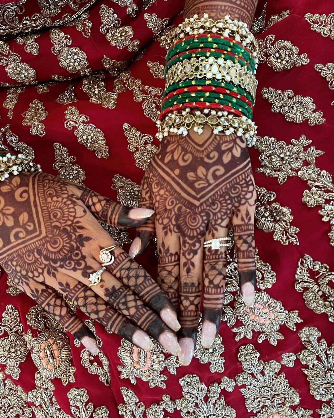 Henna by Muzna Suriya - Mehndi Artists
