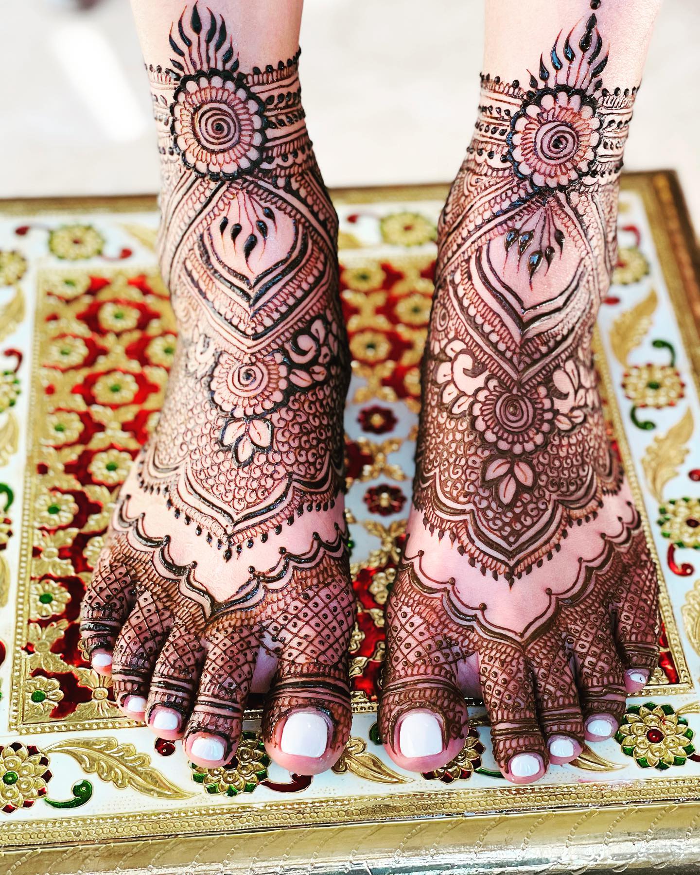 Nadiya Mehndi Designer - Mehndi Artists