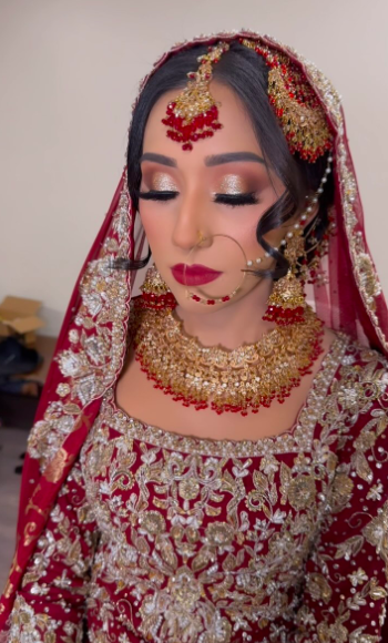 Mona Beauty Glam