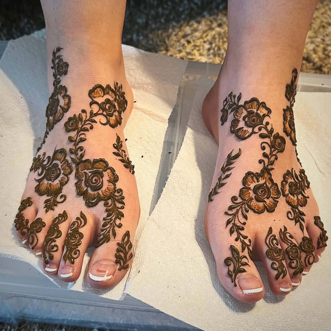 Tasnim Henna Art - Mehndi Artists