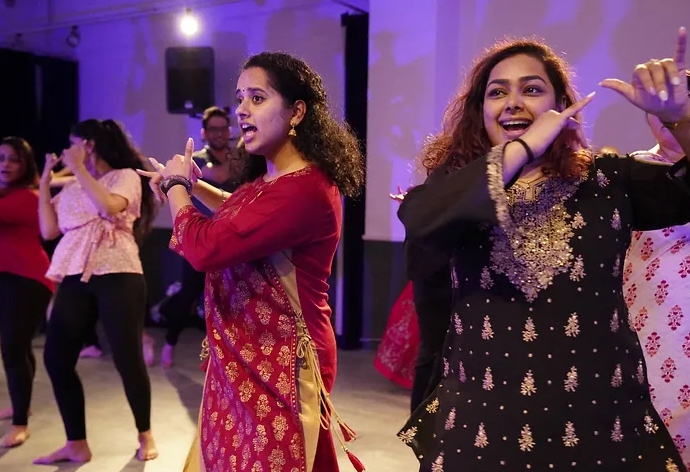 Bollyheals