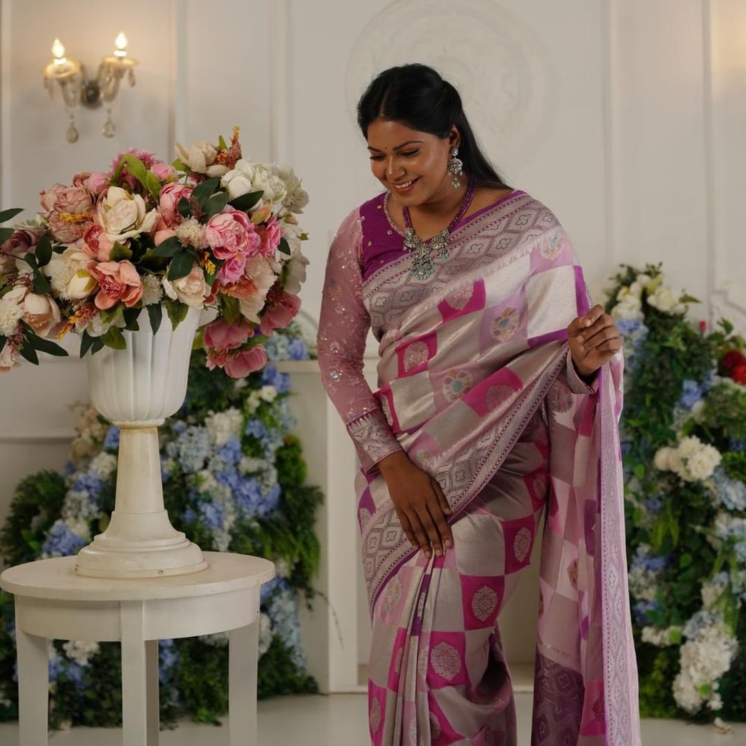 Anu Attires