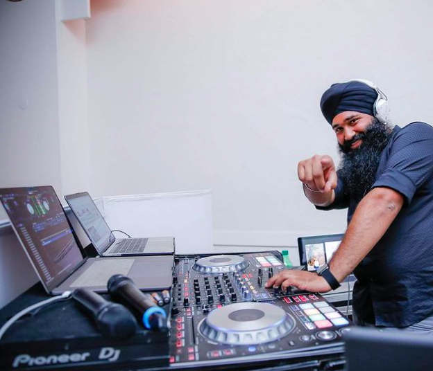 DJ Tanveer