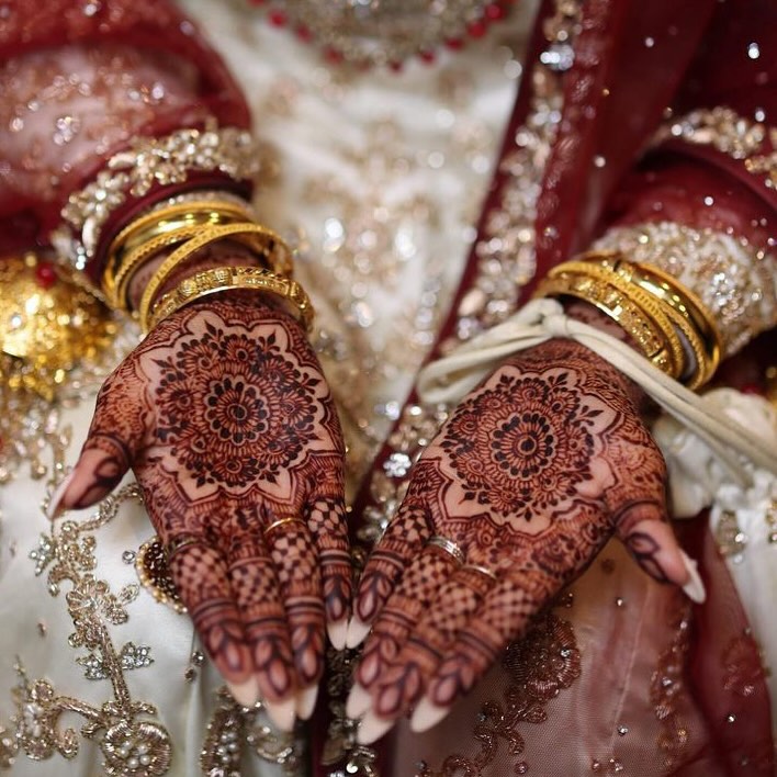 Dreaming In Henna