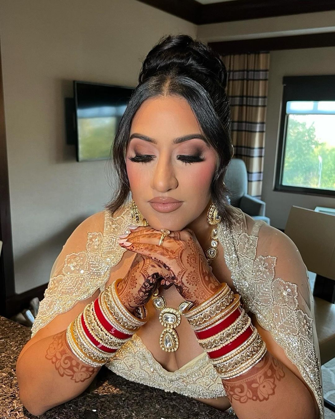 Glam by Rayna