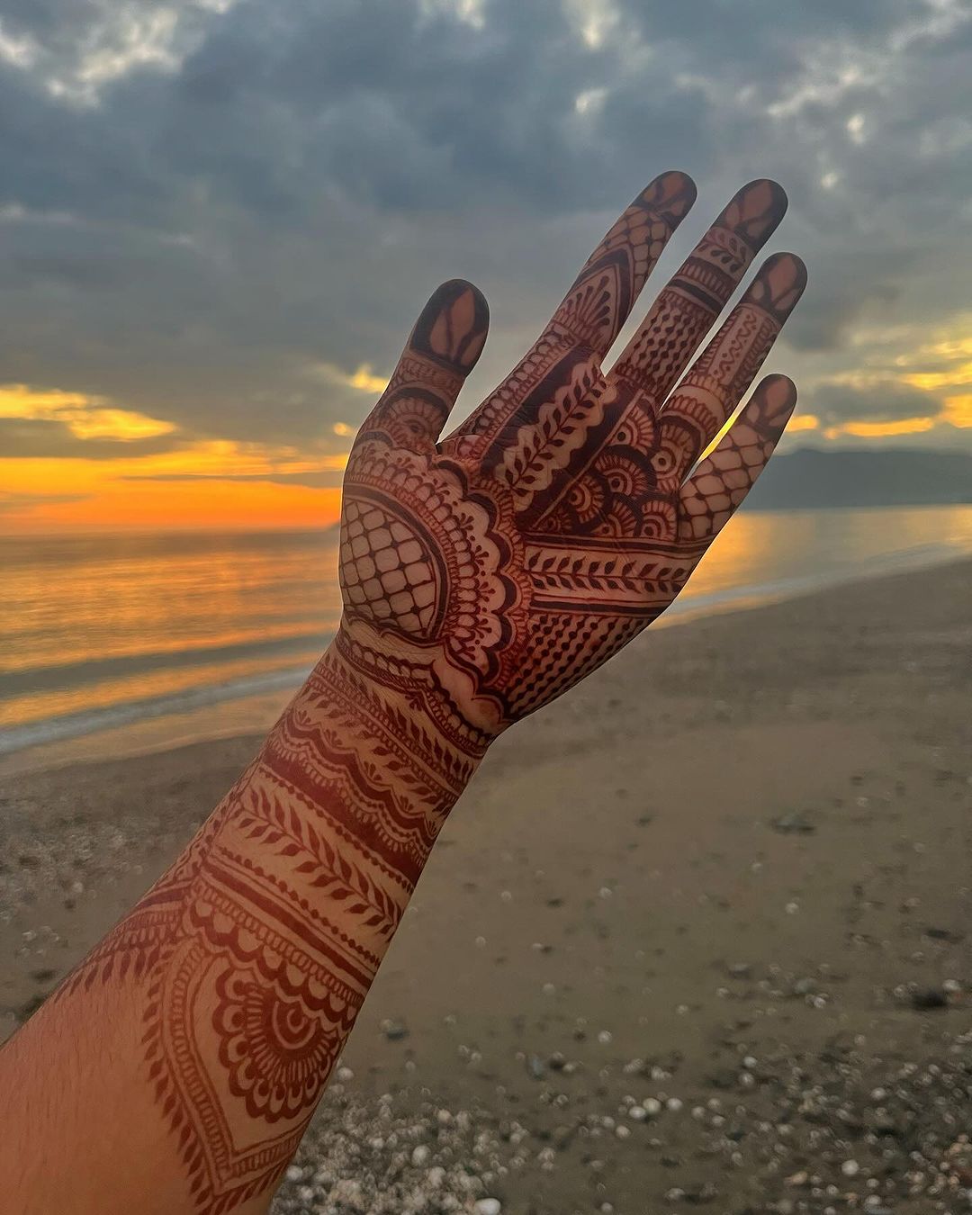 Mehndi by Khadija