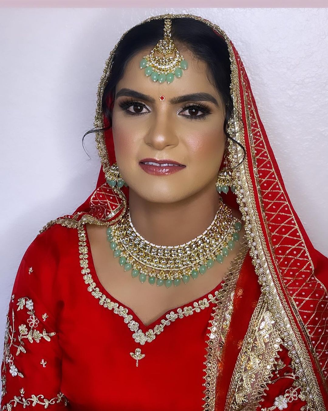 Mona Beauty Glam