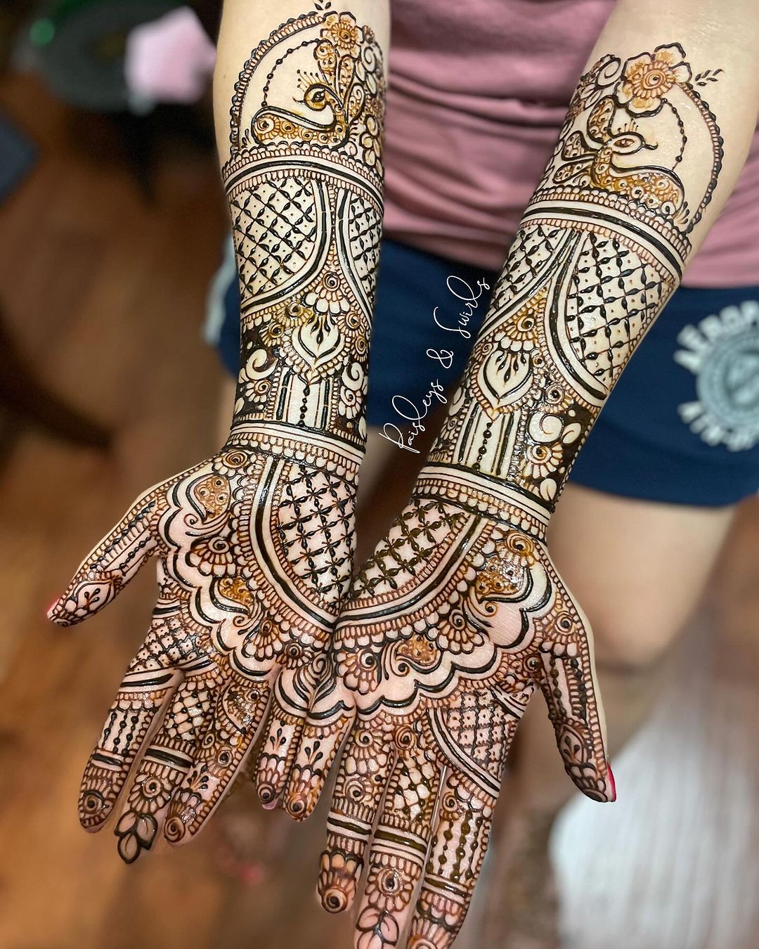 Paisleys & Swirls Henna and Mehndi Art
