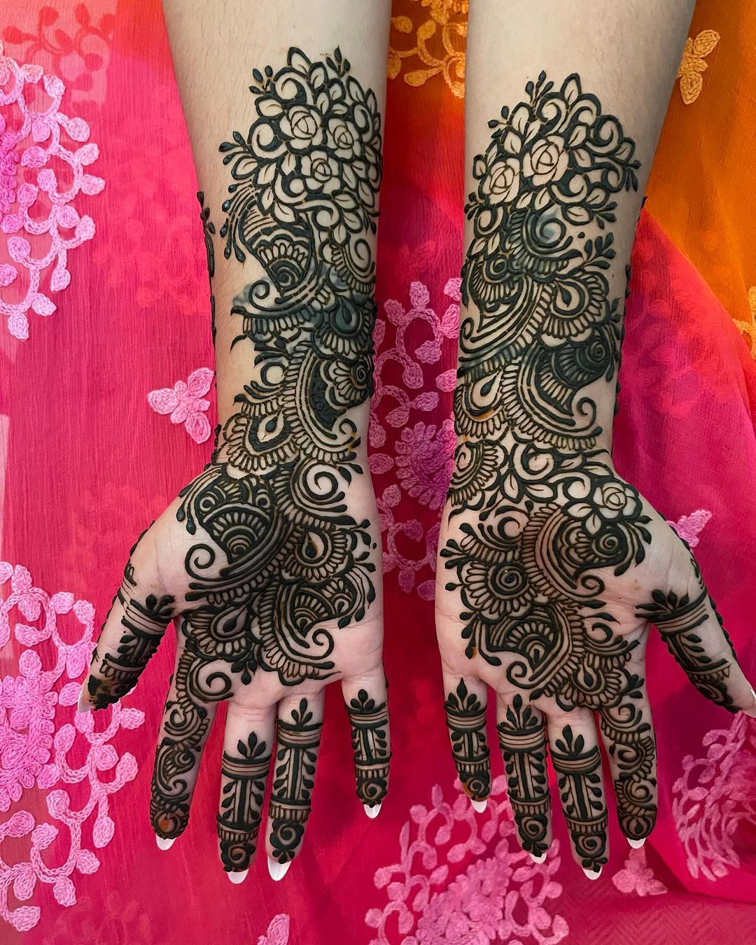 Reshmi Henna