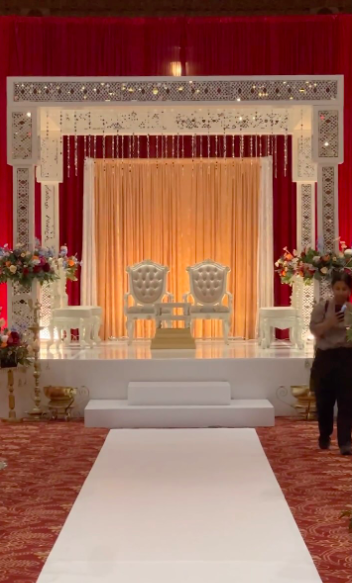 Royal Dekors