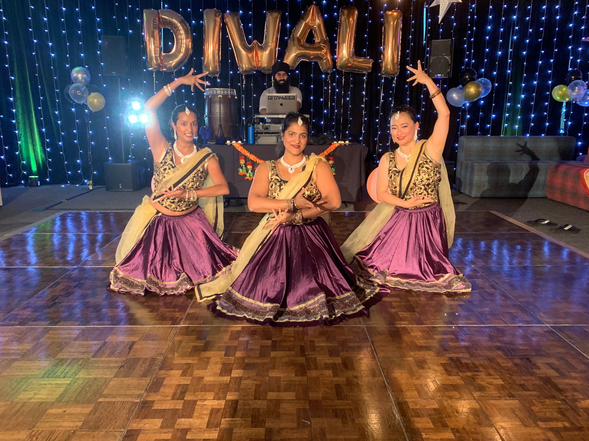 BollyNaach Dance Company